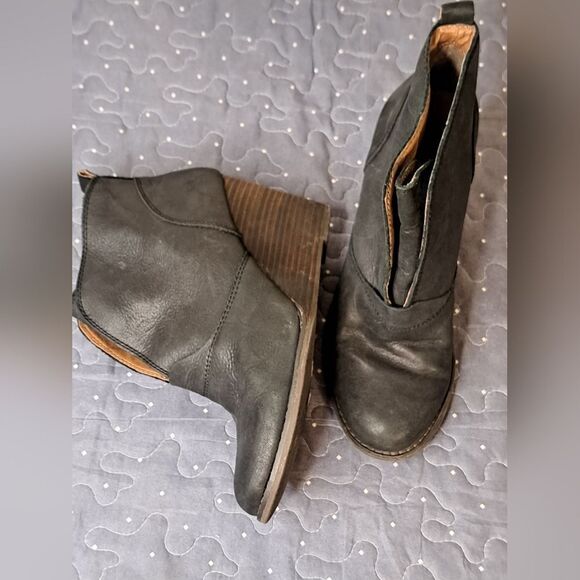 Lucky Brand wedge booties size 9 - Picture 1 of 8